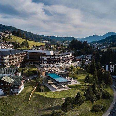 A-Rosa Ifen Hotel Kleinwalsertal Hirschegg  Εξωτερικό φωτογραφία Aerial view of the resort