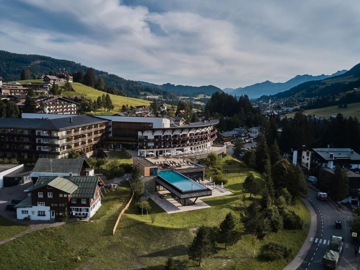 A-Rosa Ifen Hotel Kleinwalsertal Hirschegg  Εξωτερικό φωτογραφία Aerial view of the resort